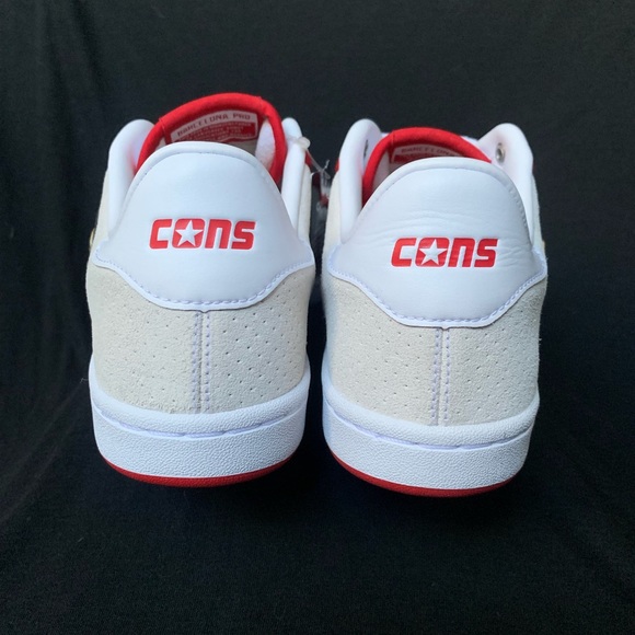 REAL SUEDE Custom Star Wars Poe Dameron Converse - Picture 4 of 6